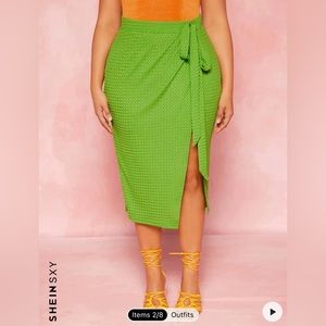 Textured green skirt